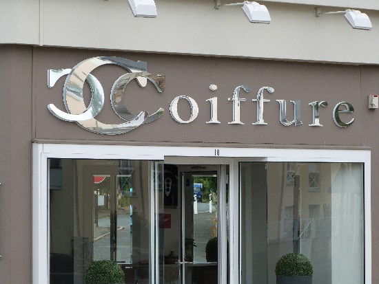 Enseigne Commerce Coiffeur Saint Mars la jaille